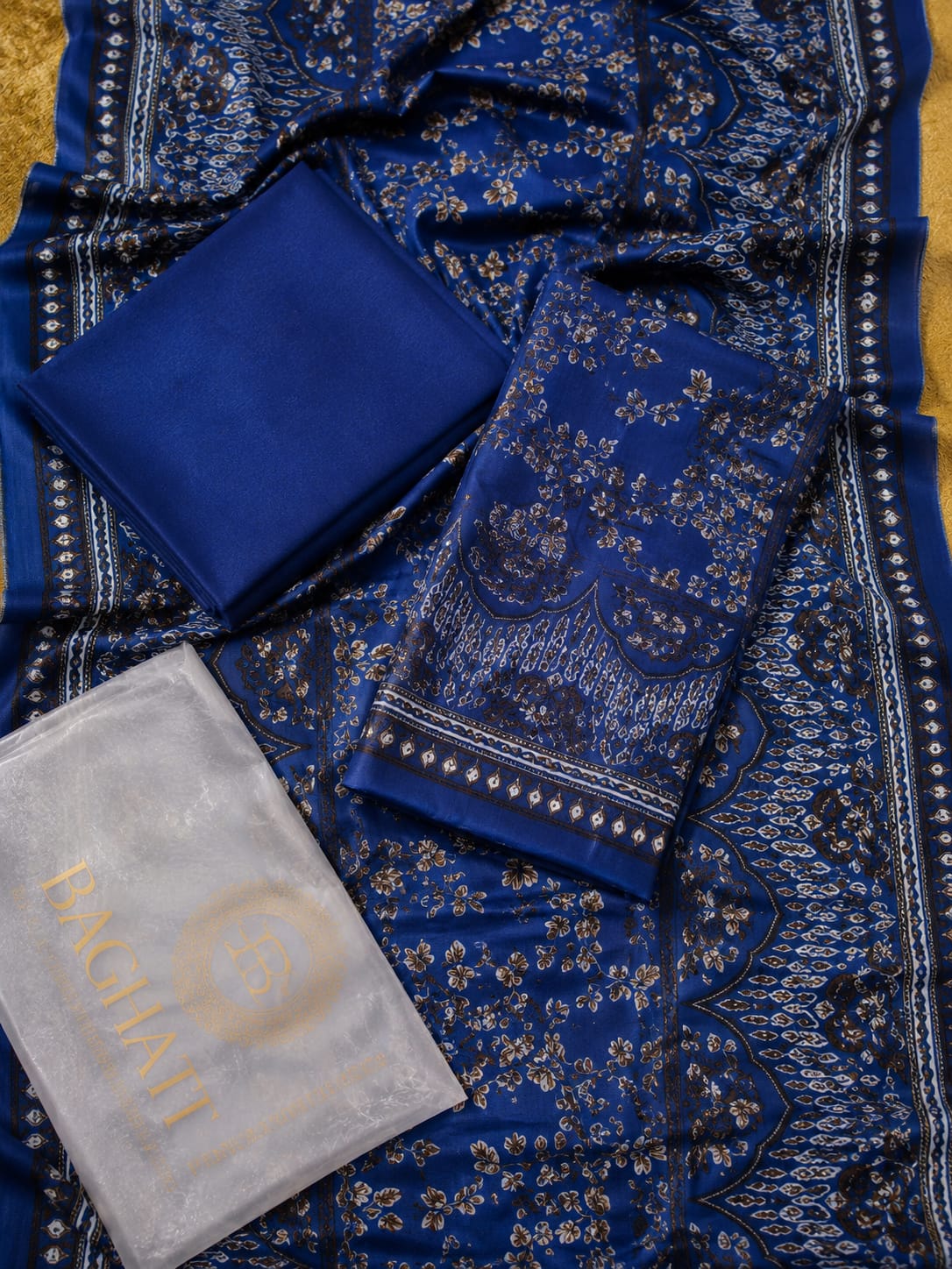 KHAADI DIGITAL PRINTED LAWN UNSTITCHED SUIT